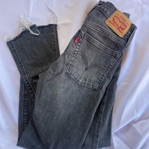 Levi jeans